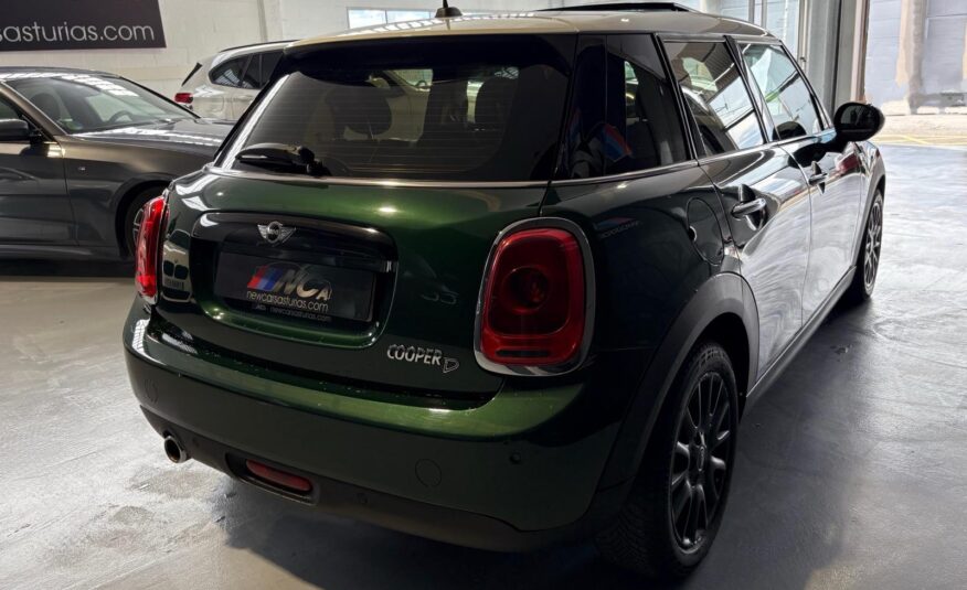 MINI MINI COOPER D 5 PUERTAS Automático