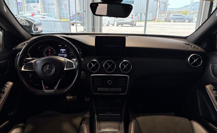 MERCEDES-BENZ – Clase A A 180