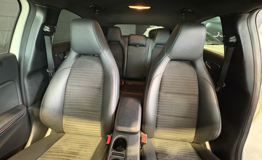 MERCEDES-BENZ – Clase A A 180